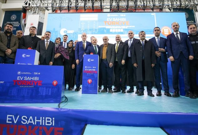 yuzyilin-konut-projesinde-kura-cekimleri-adiyamanda-basladi